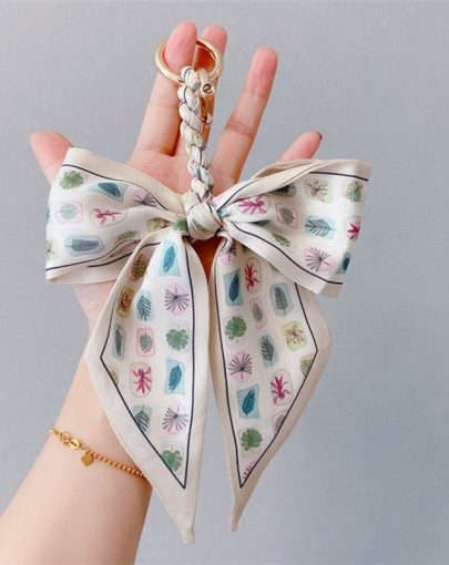 Ice Bow Keychain Scarf Car Key Pendant Horseshoe Buckle Bag Accessory