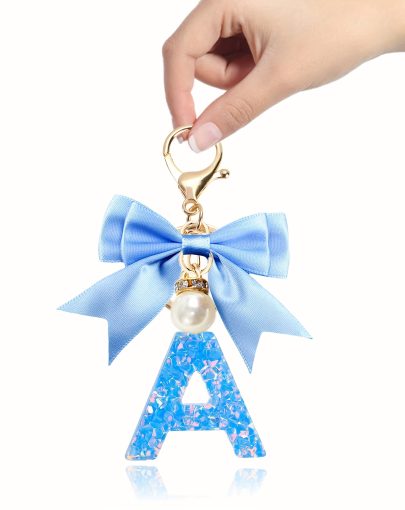 1pc Fashionable Resin Letters Keychain with Bow & Pearl Keychain for Women Students Ladies Bag Hanging Small Gift